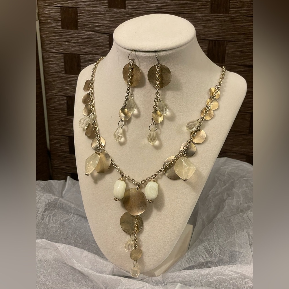 Gold and Cream Necklace and Earring Set